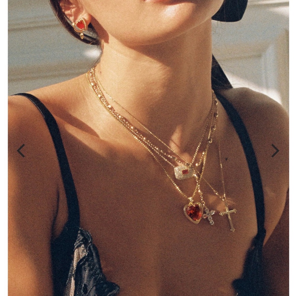 Vanessa Mooney Gold Heart Necklace with Red Gem - Picture 4 of 5